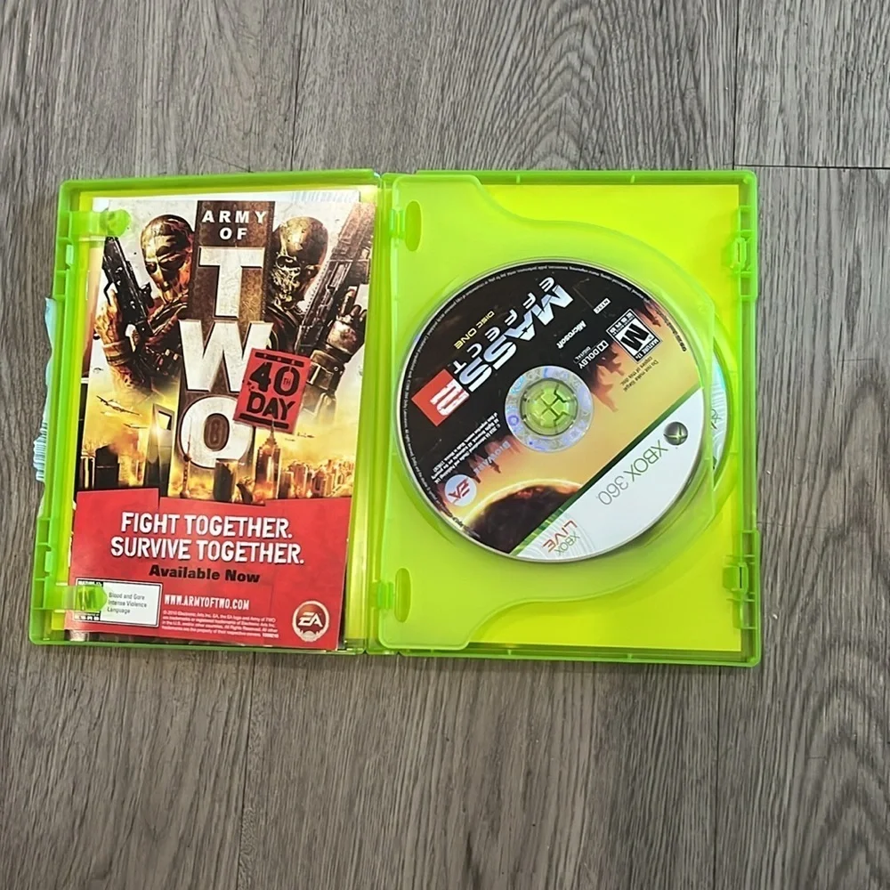 Mass Effect 2 for 360 - Green Case